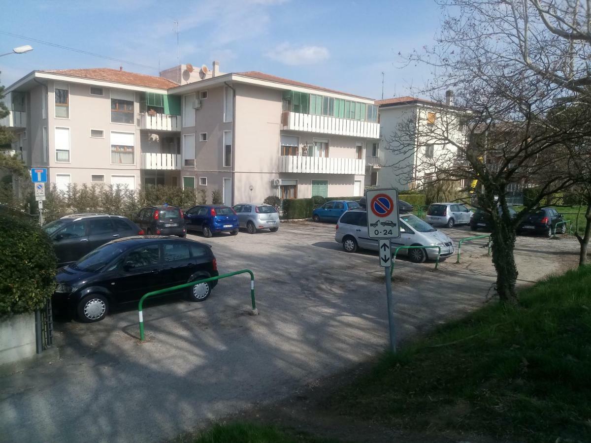 Vicino Al Prato Della Valle Intero Appartamento Parcheggio Facile Di Fronte ปาโดวา ภายนอก รูปภาพ